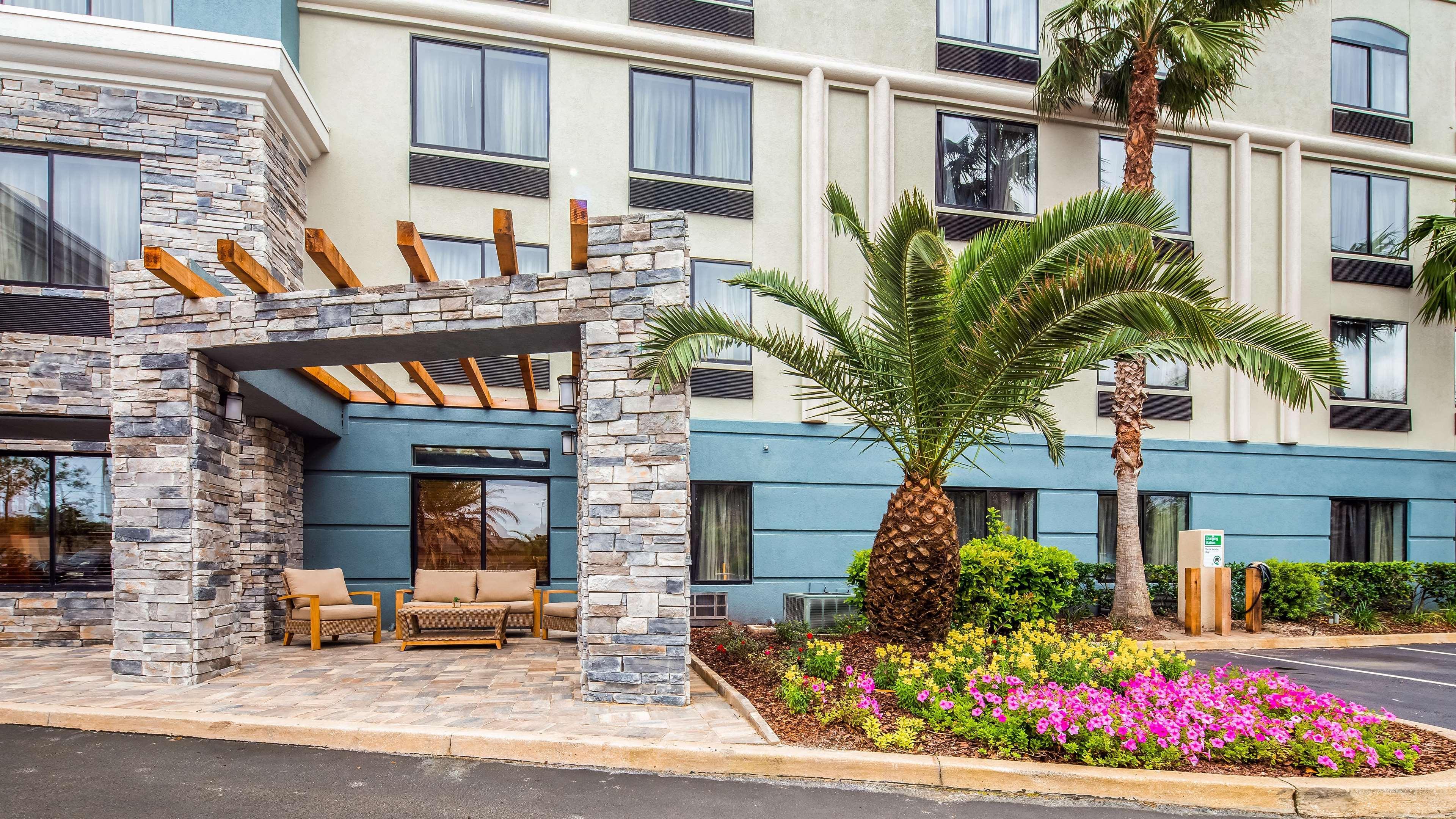 Best Western Plus New Caney Inn & Suites Exterior foto